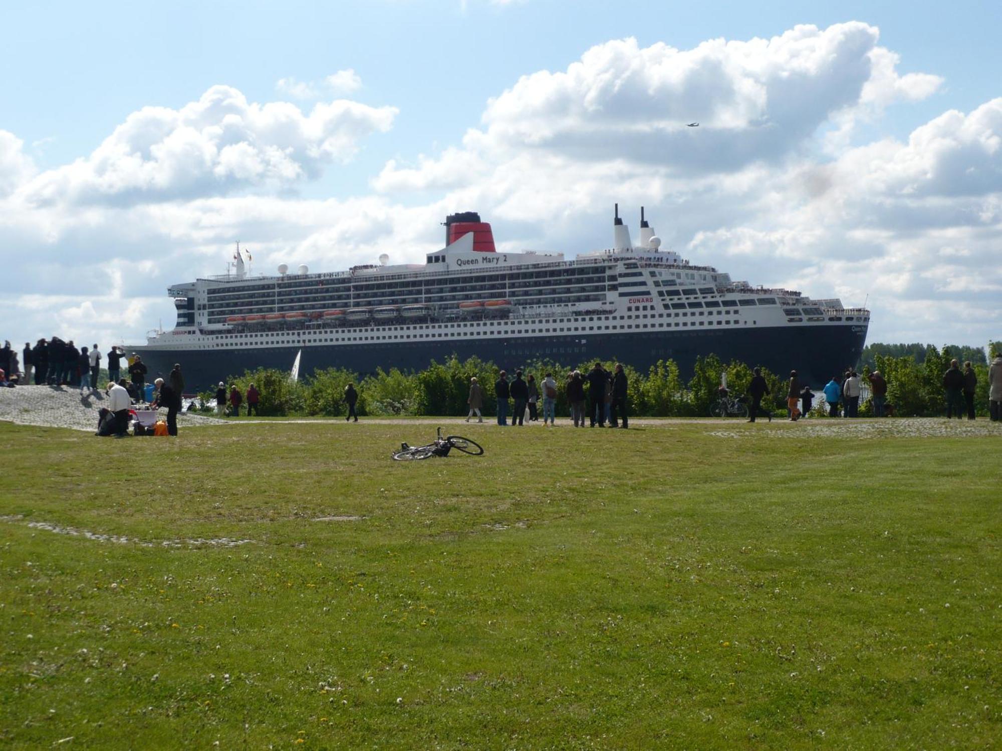 Hotel Senator Marina Ведел Екстериор снимка